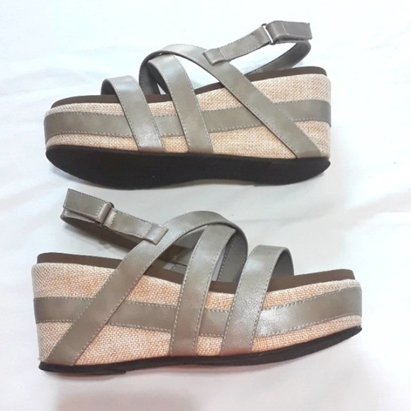 Corkys Shoes Boutique By Corkys Nwob Womens Sz 8 Beige Celine